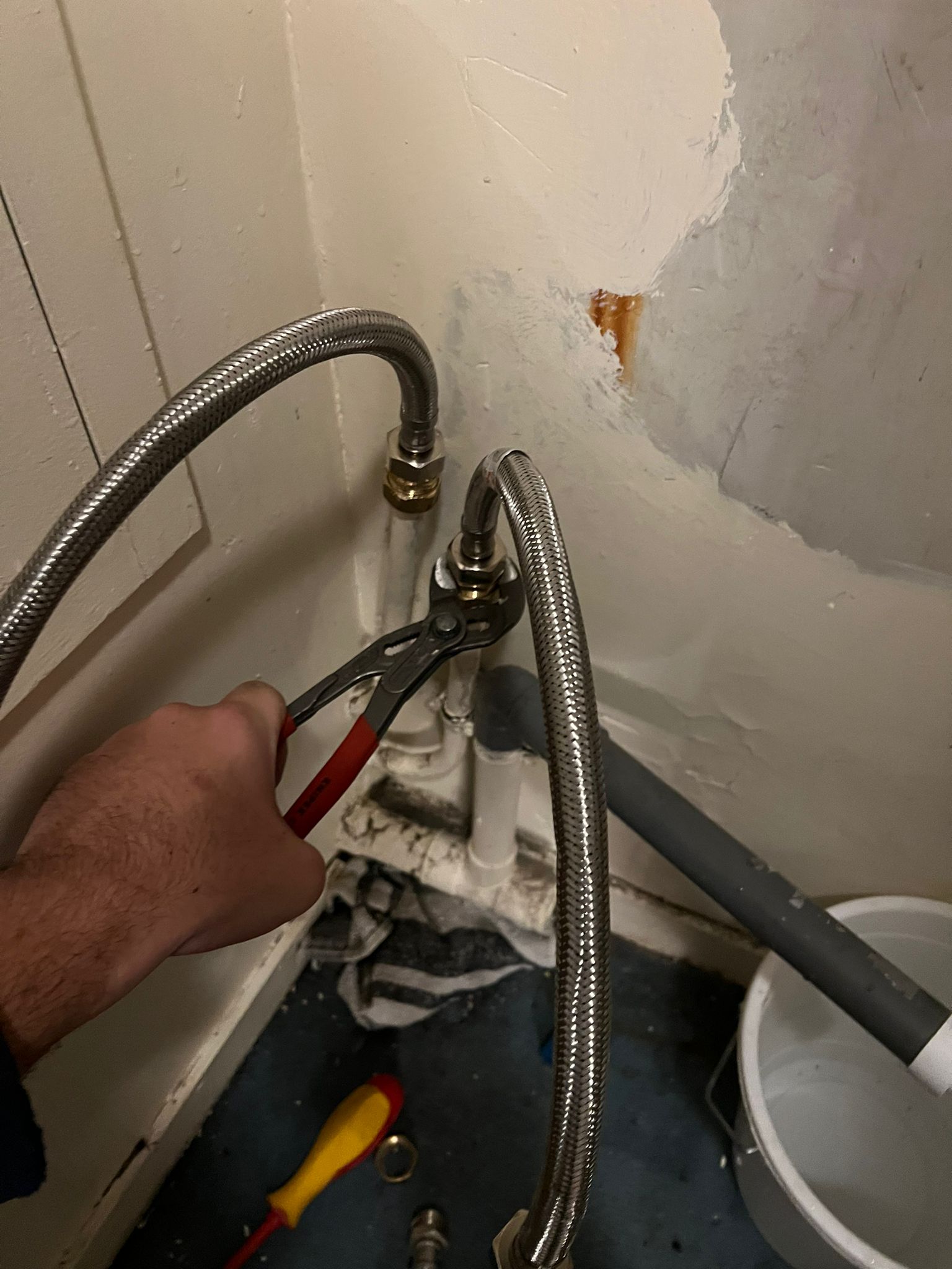 Plombier-fuite-d-eau