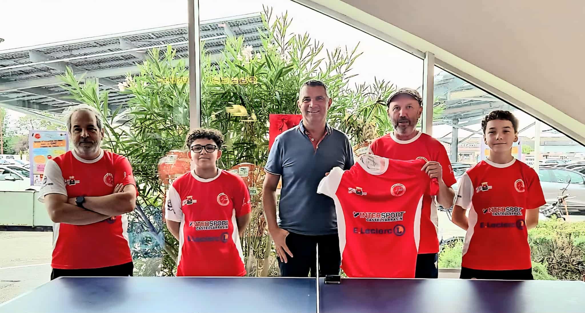   Le CAC tennis de table un partenariat sérieux avec les Ets Leclerc de Castel-Moissac