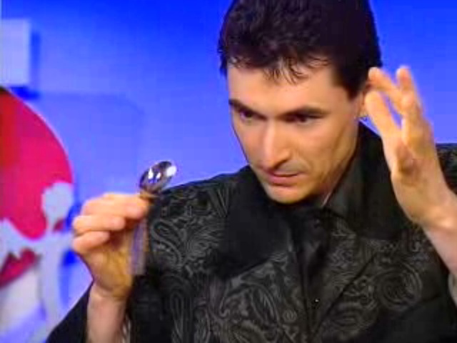 F-Michaud-Cauet-cuillere