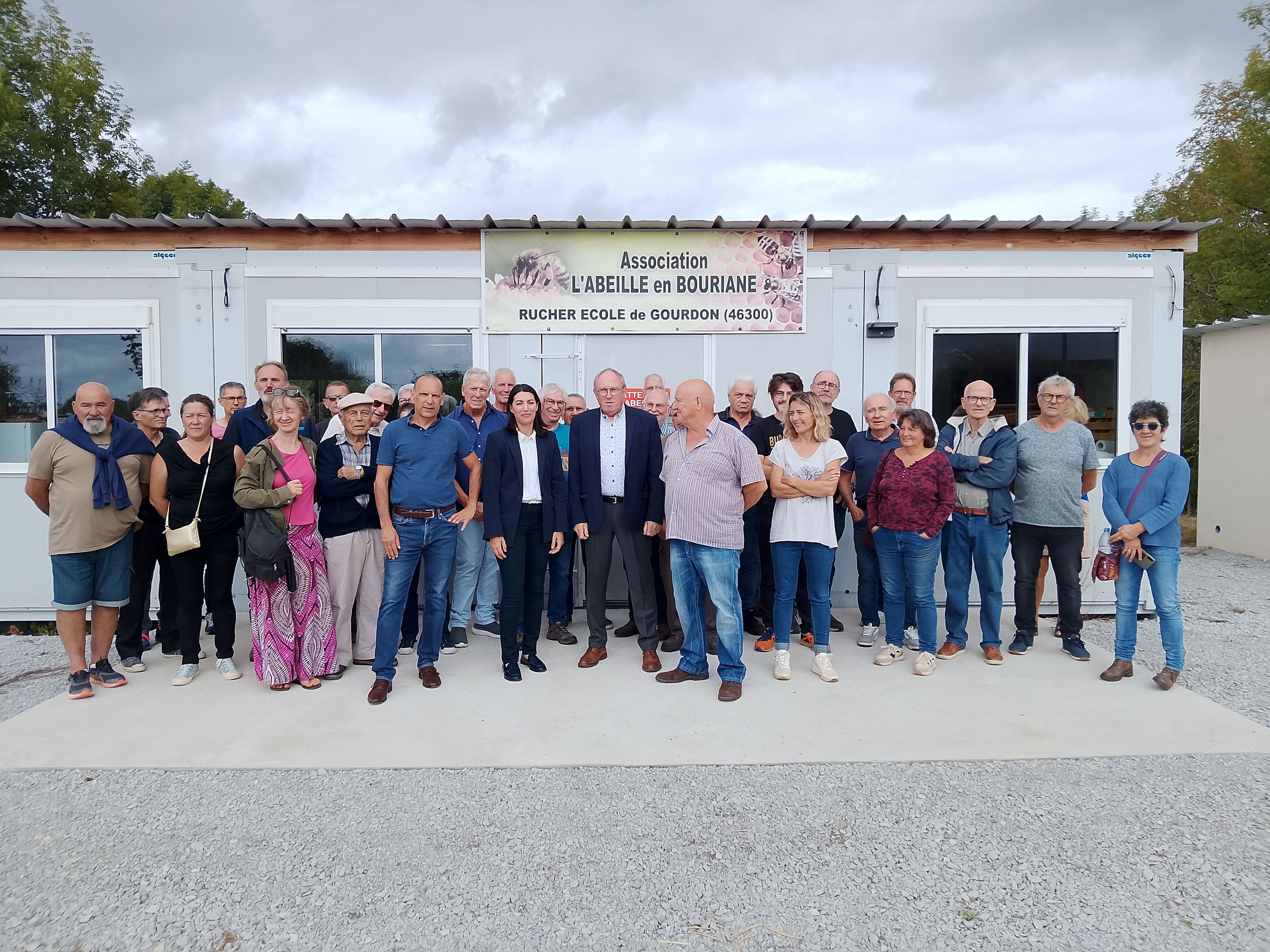 Visite de la Sous-Préfète, du maire et du vice-président départemental.