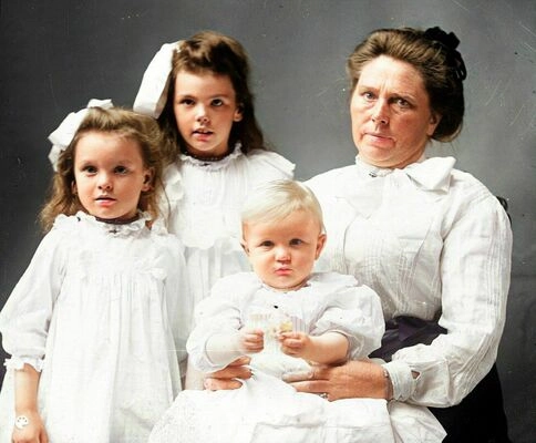 Hero belle and 3 kids colorized