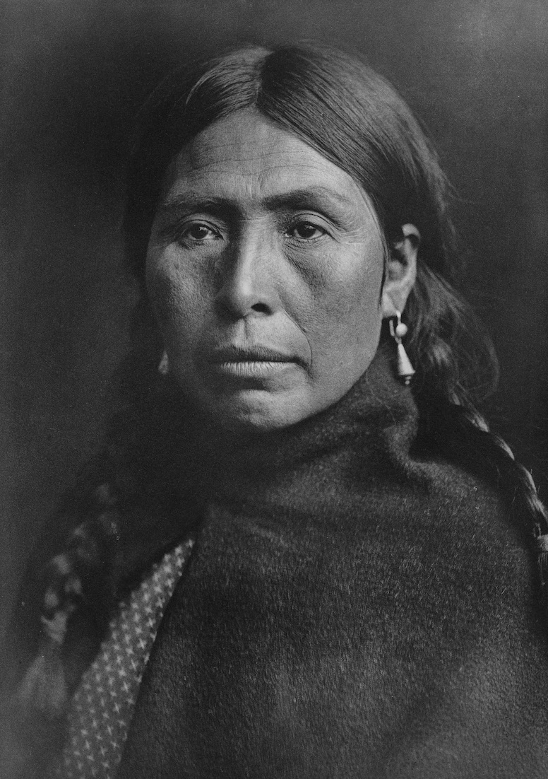 Indiens curtis femme lummi