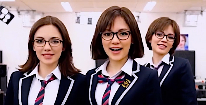 Erica-Eric-15-ans-Camille-girl-band-buste