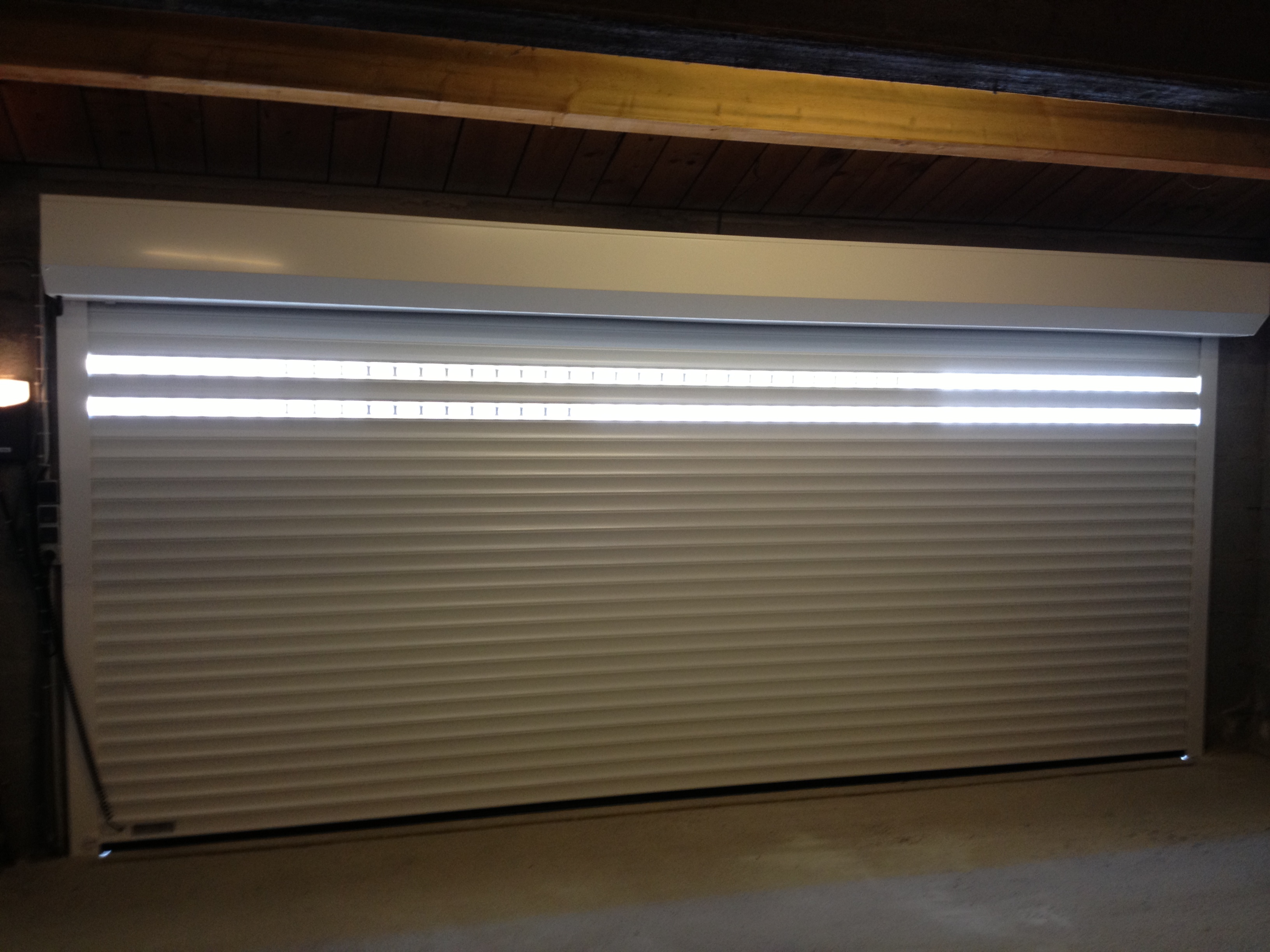 Porte de garage enroulable 2