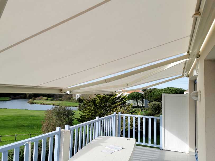 Stores bannes motorises somfy