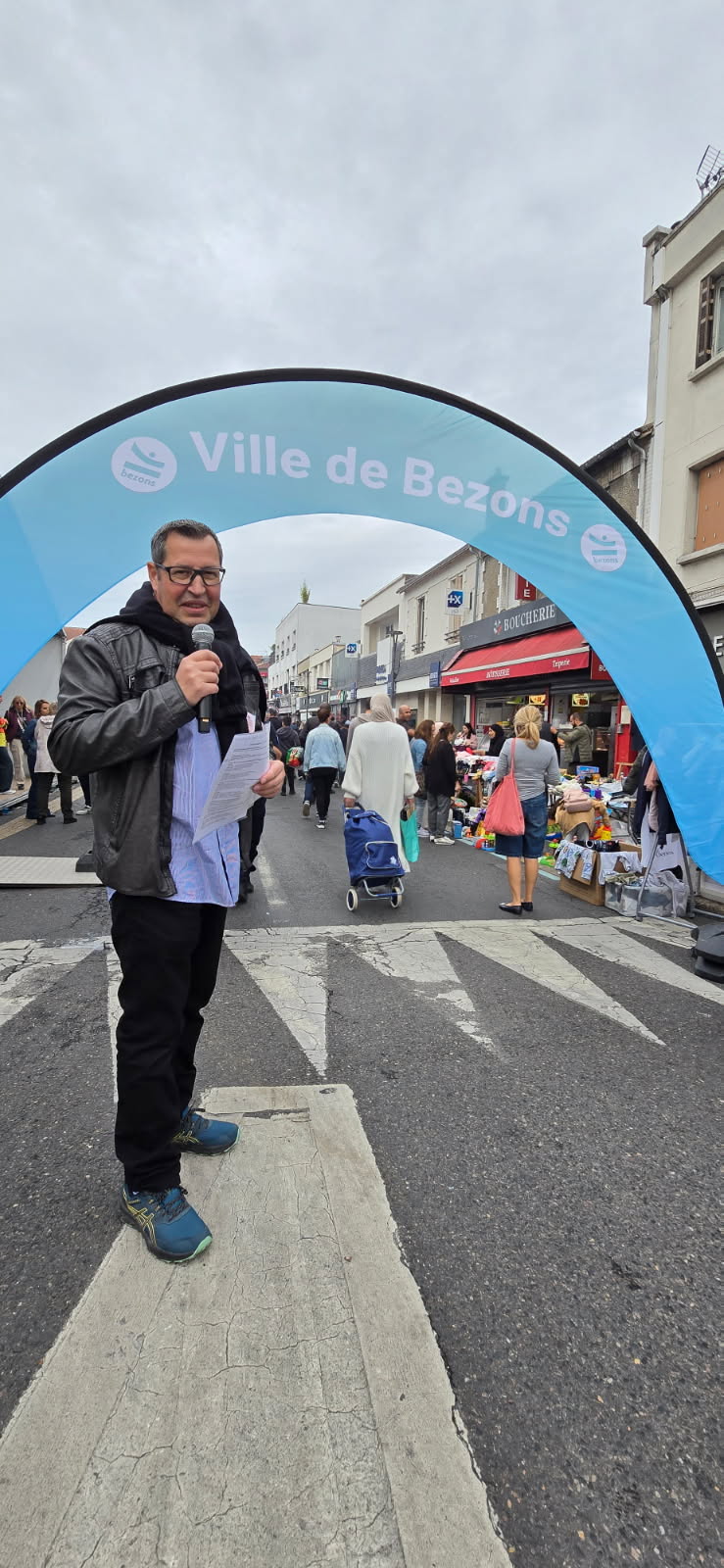 Animateur-Micro-Speaker-Paris-Idf-N-79