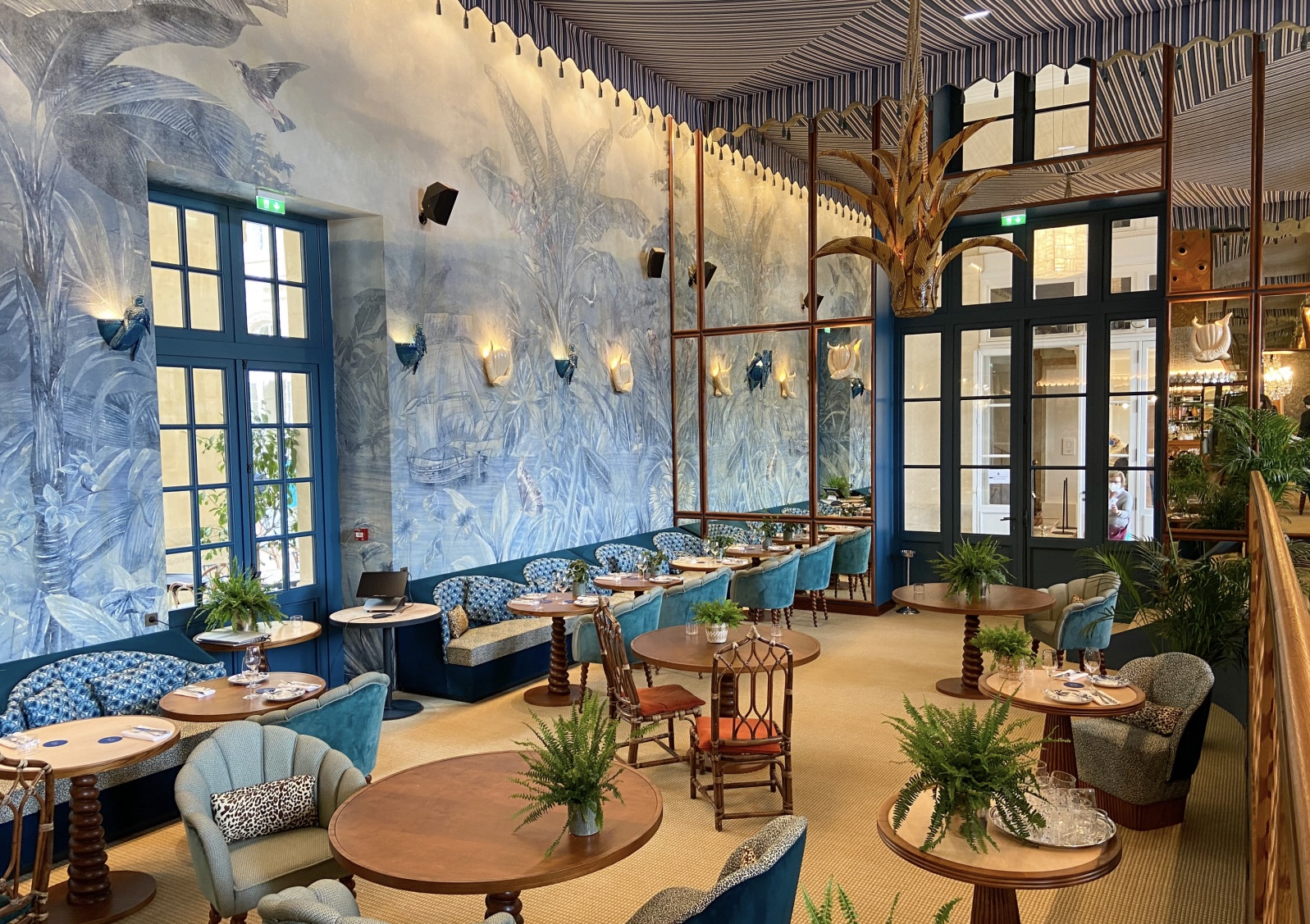 Le-Cafe-Laperouse-2