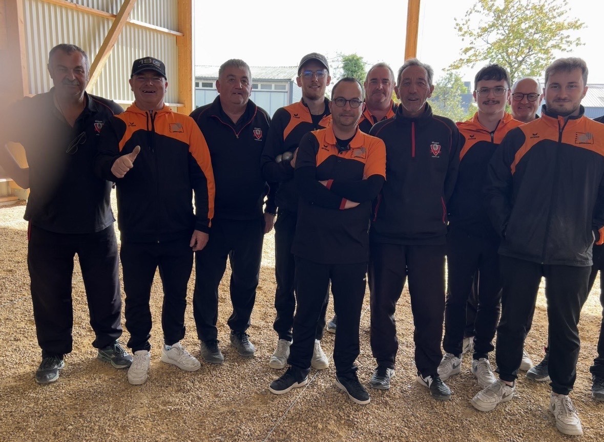 Laval-petanque-2-gagne-contre-andouille-26-a-10