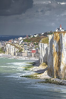 Falaises ault vu du bois de cise 2