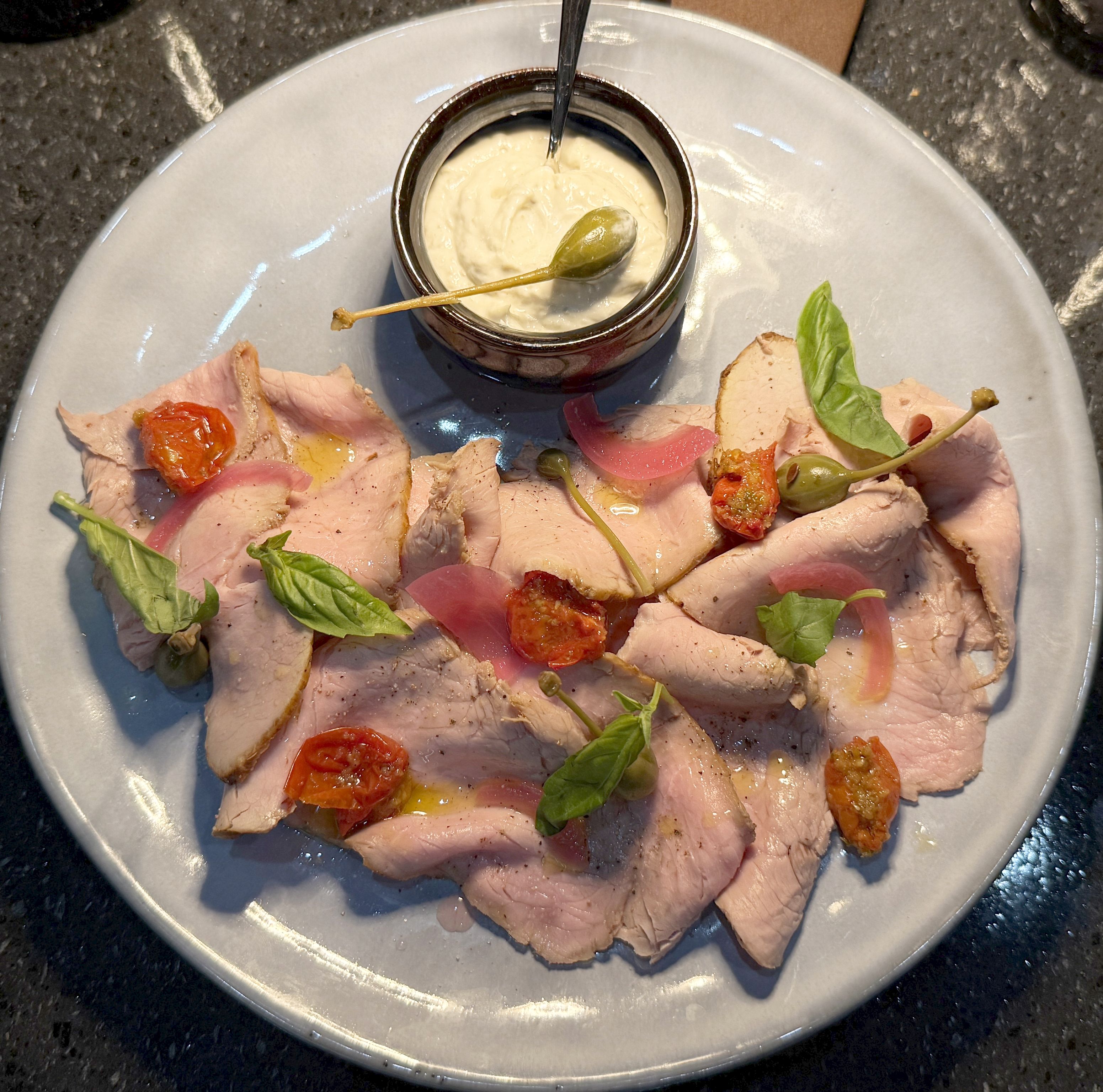 Vitello-tonato