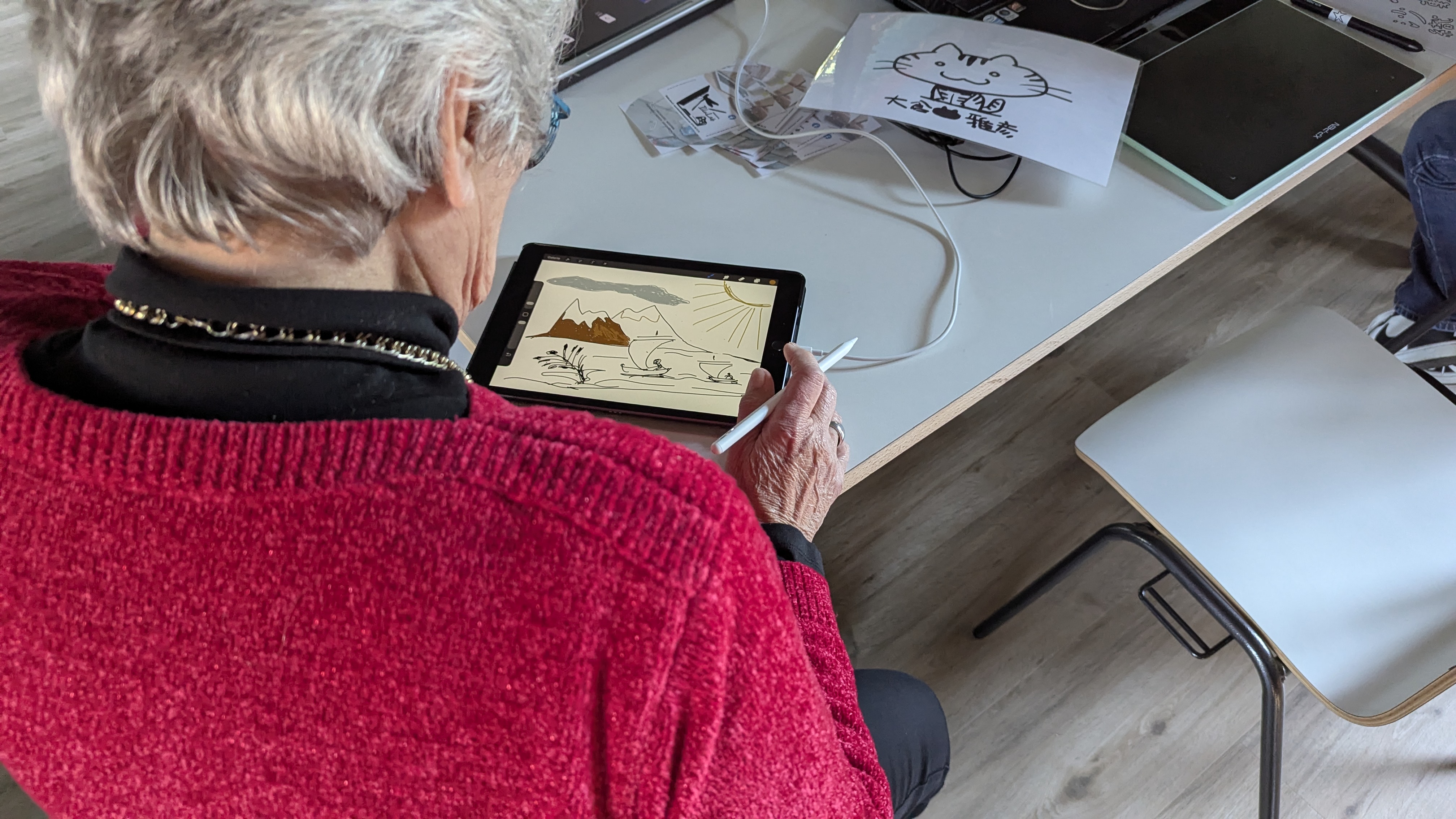 Pxl 20251012 140830235