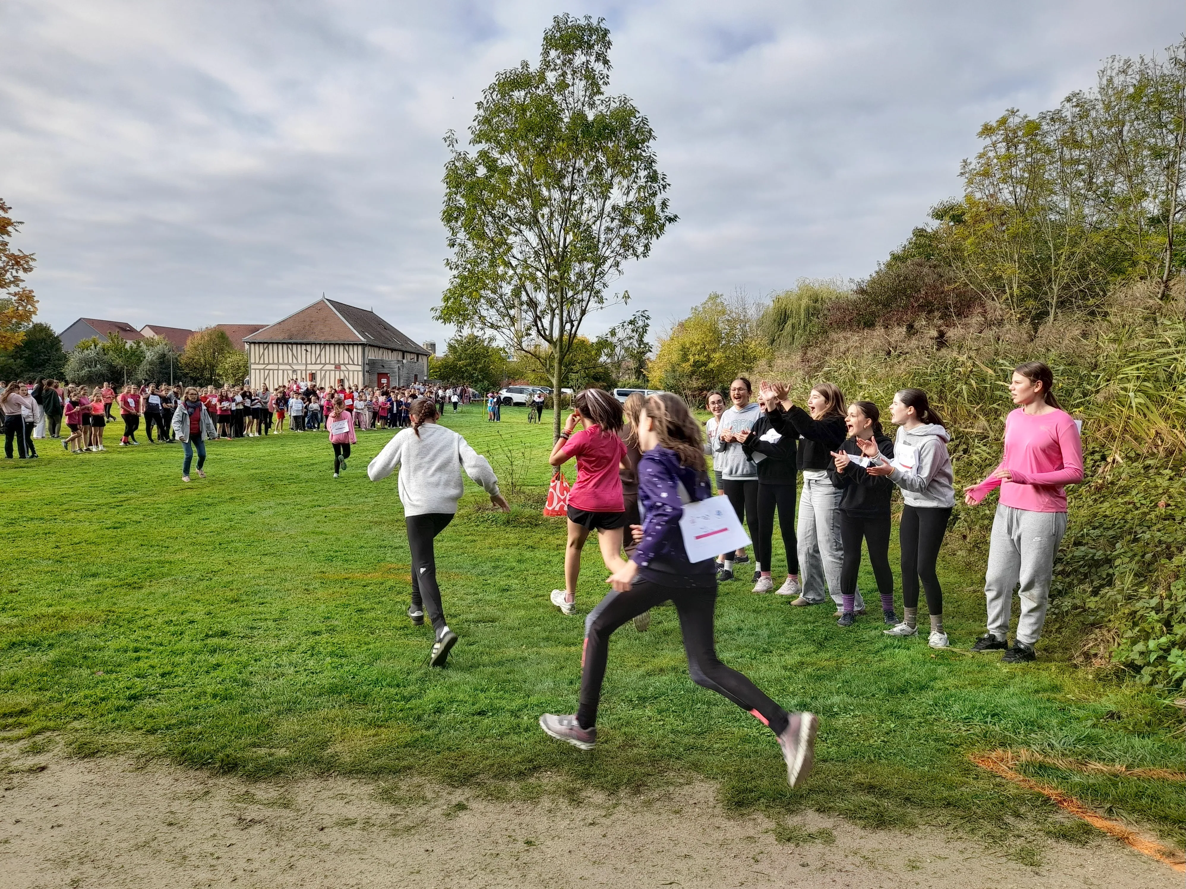 CROSS D'OCTOBRE ROSE