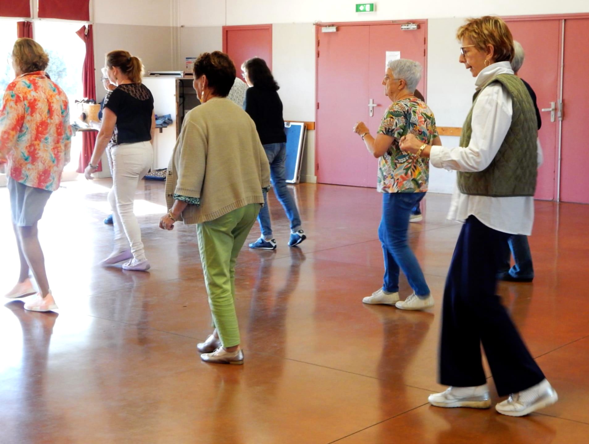 Alpeclatsdedanse photo groupe danse en ligne 2