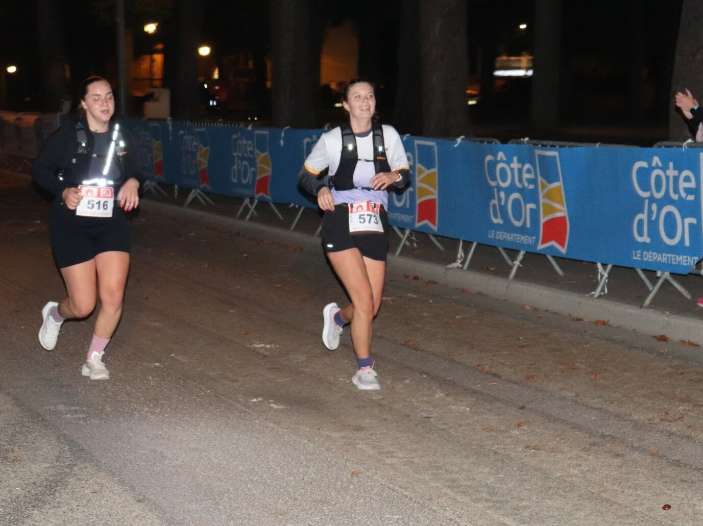 Marine et lisa ont conclu le 10 km avec le sourire photo nicolas boffo 1760267234