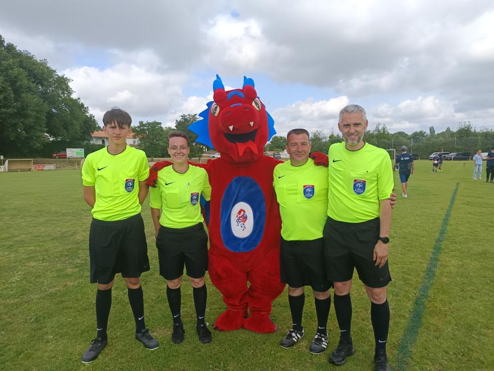 37248841e5077e4eca5b91b9770e7f5a