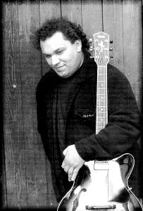 Lagrène chante Mister Blue Eyes