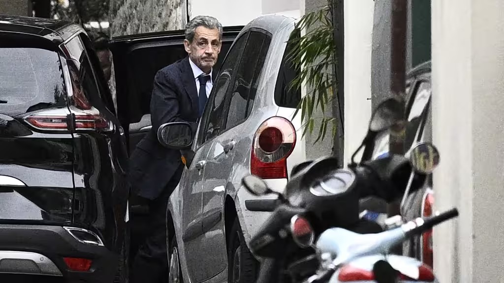 Combien de temps l'ex-président Nicolas Sarkozy peut-il rester en prison ?
