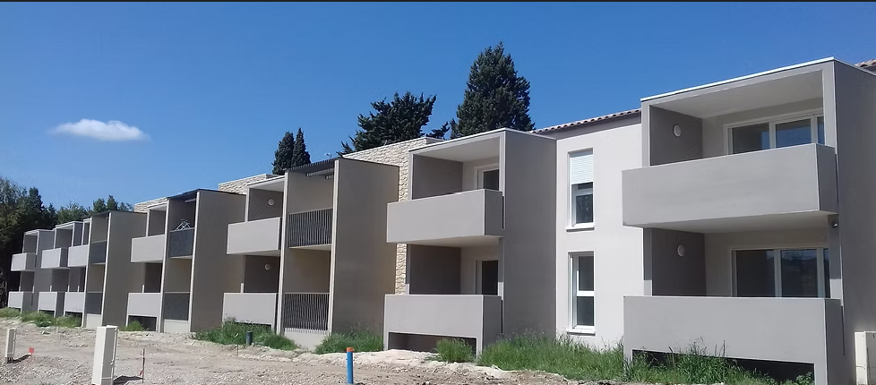 Roquemaure jardin du pavillon