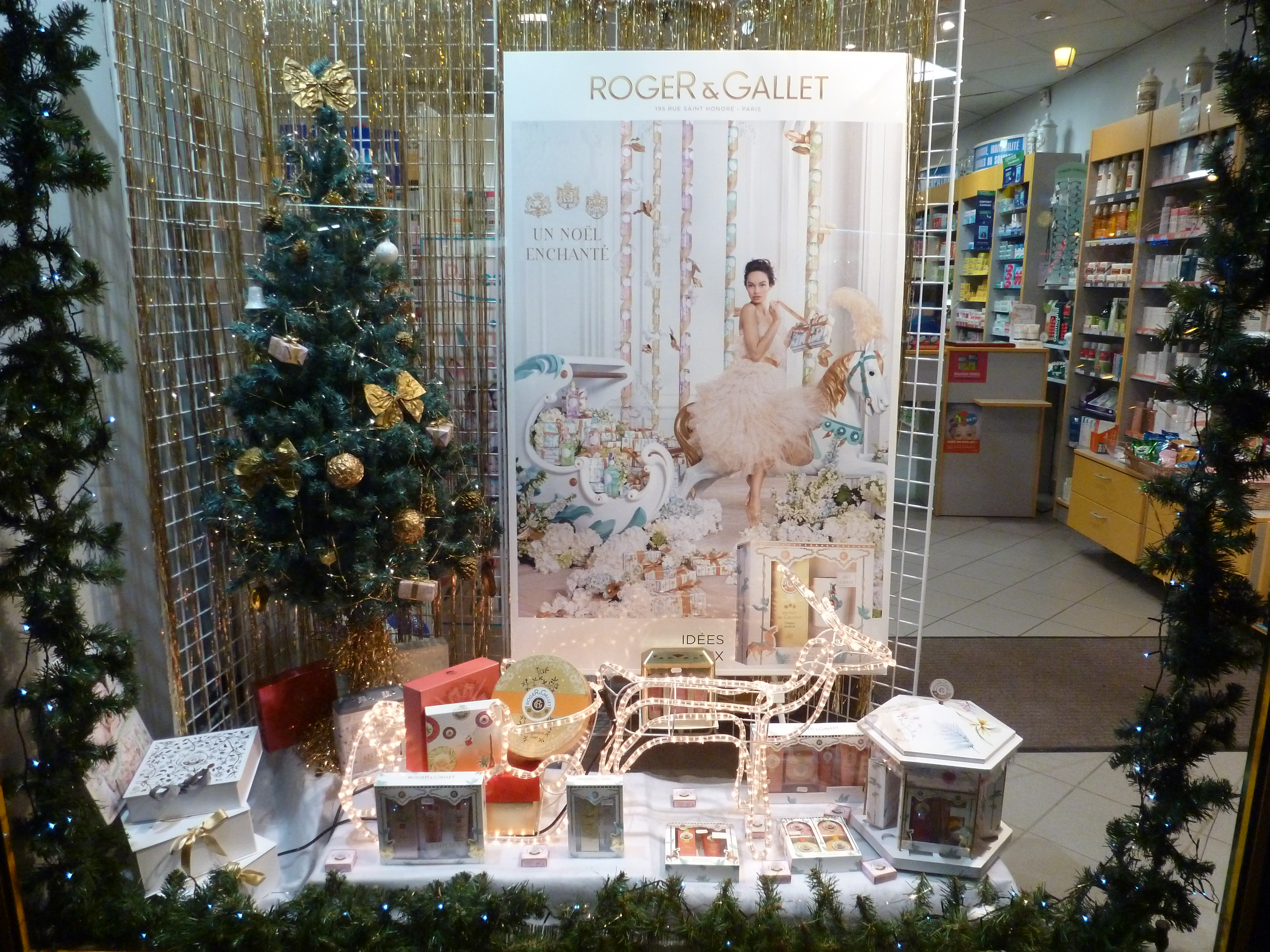 2018-Vitrine-R-G-Noel