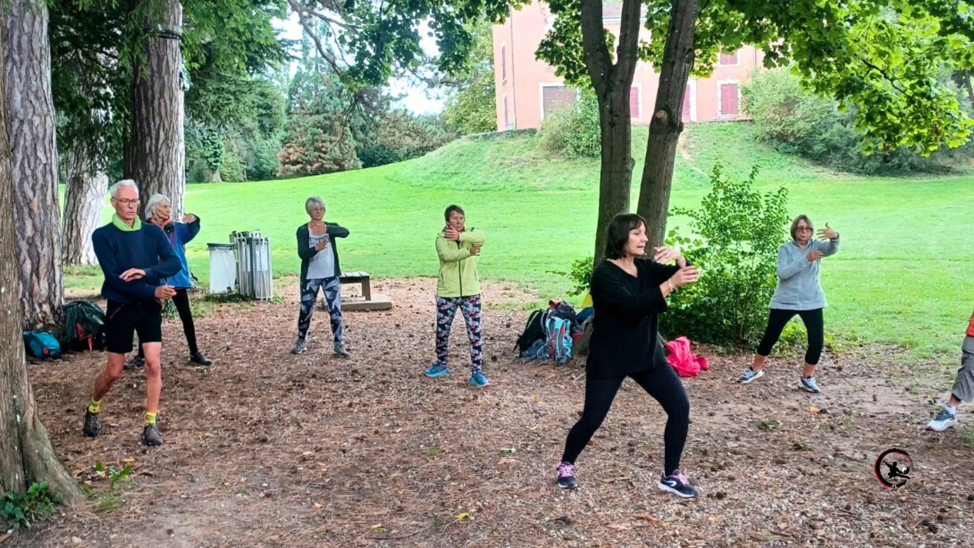 Qi gong tai chi marche nature villefontaine saint quentin fallavier artdumieuxetre alep 6