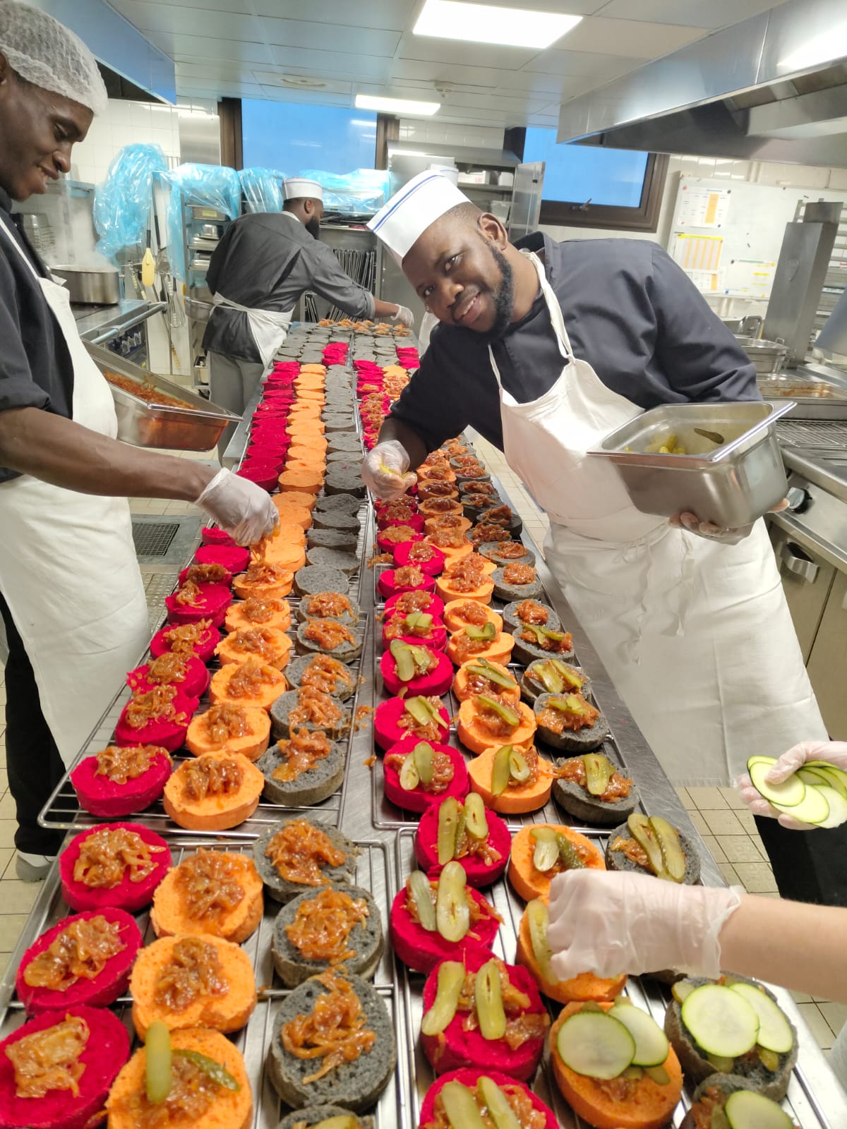 Burger 2025 halloween preparation