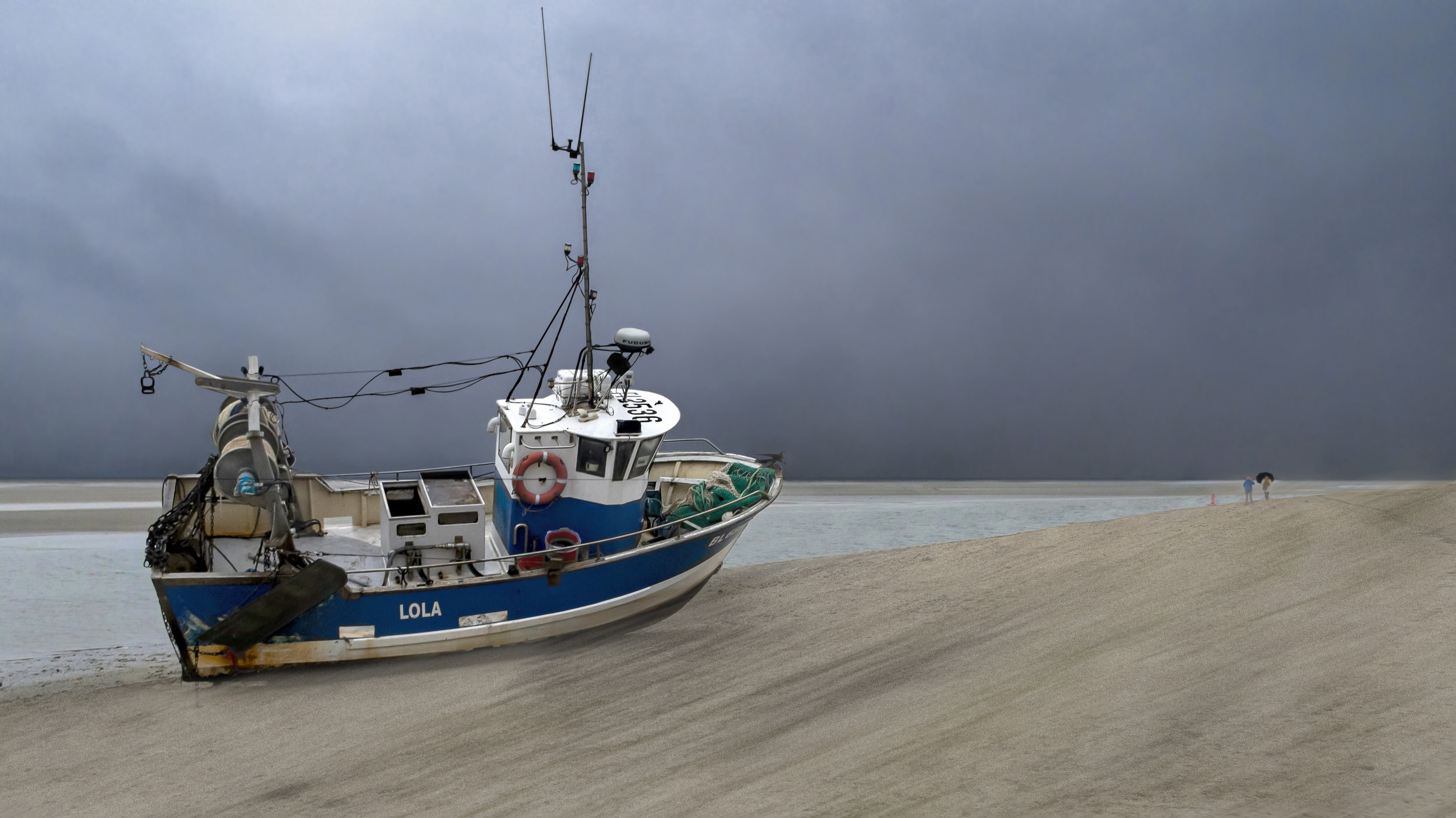 025 8 16 9 fini finicouleur patrick