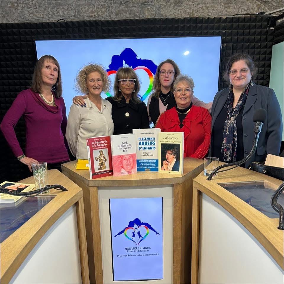 Notre auteure M. B. Casals parle de son livre à Coup2Point sur les I