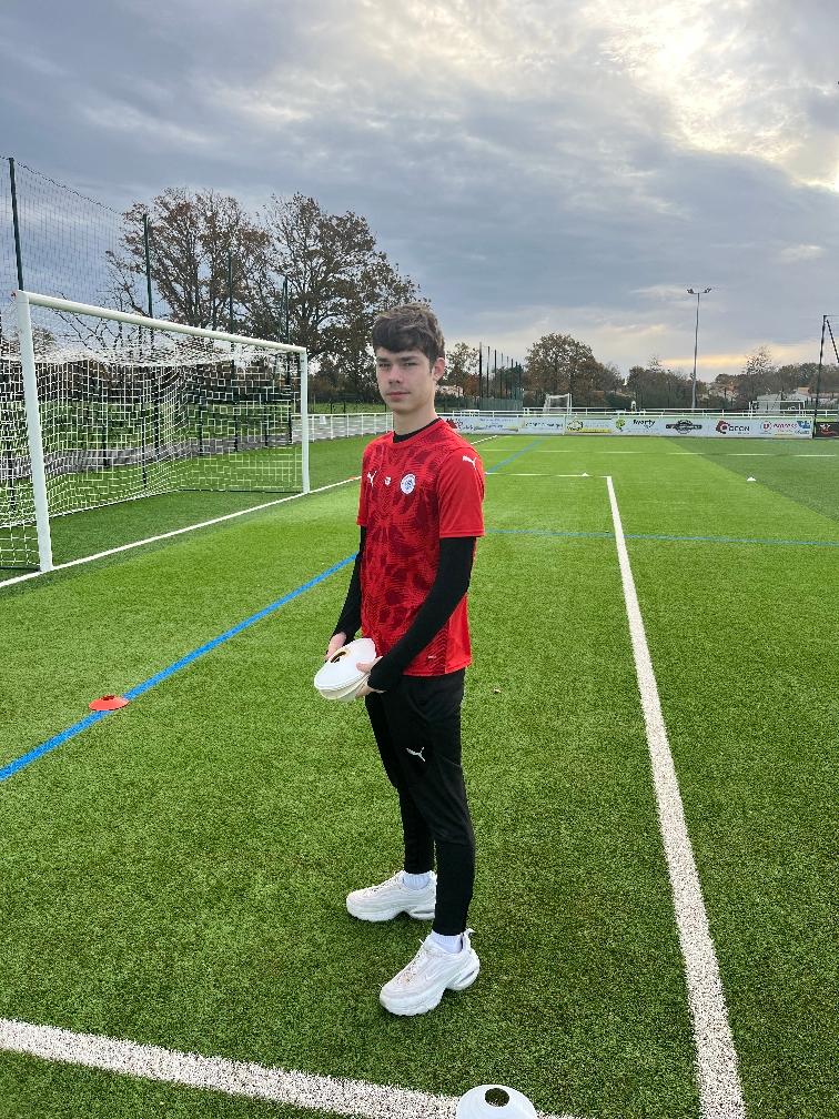 B23d99cc1ff1051276ee932937e94e11