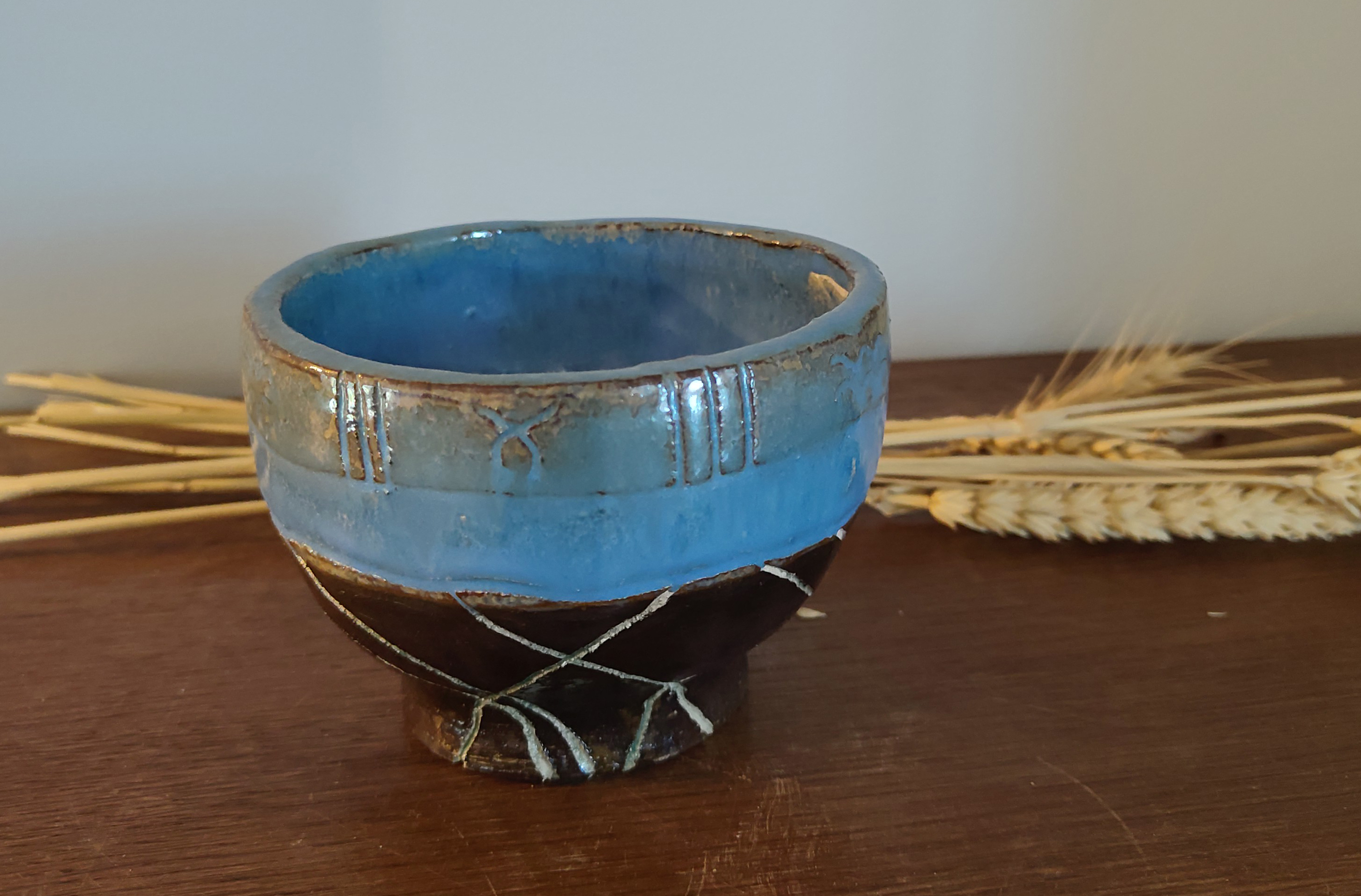 Bol terre noire e mail bleu