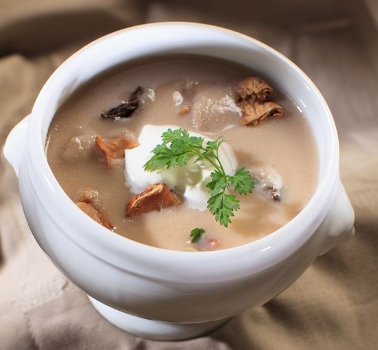 Veloute-de-chataignes-et-cepes