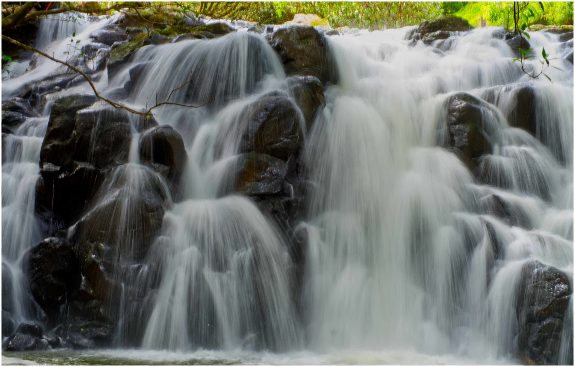 N°1 - D'eau et de feu
