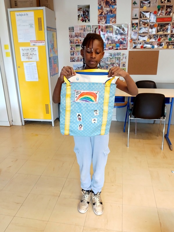 27 thumbnail 1000000542