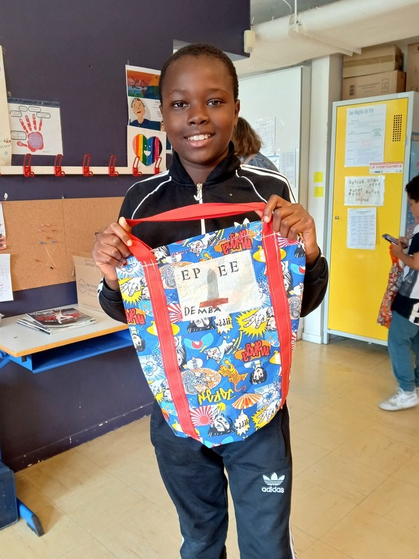 14 thumbnail 1000000538