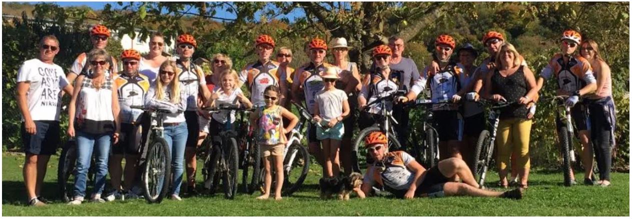 Deplacement en champagne photo de groupe