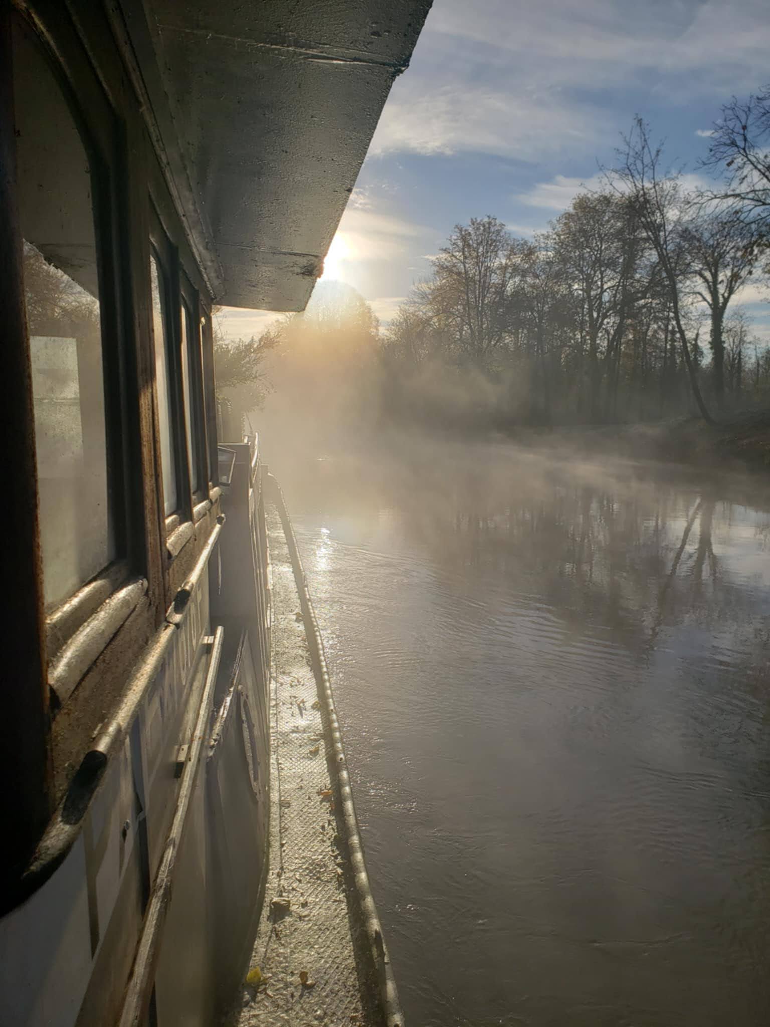 Plat-bord-dans-la-brume-hiver