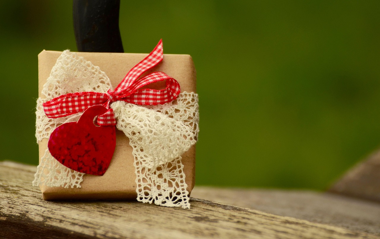 Gift-1196292 1280
