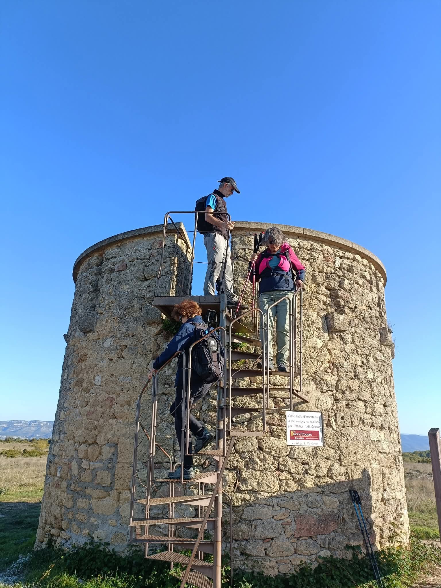 Facebook 1764091692279 7399136841293386661