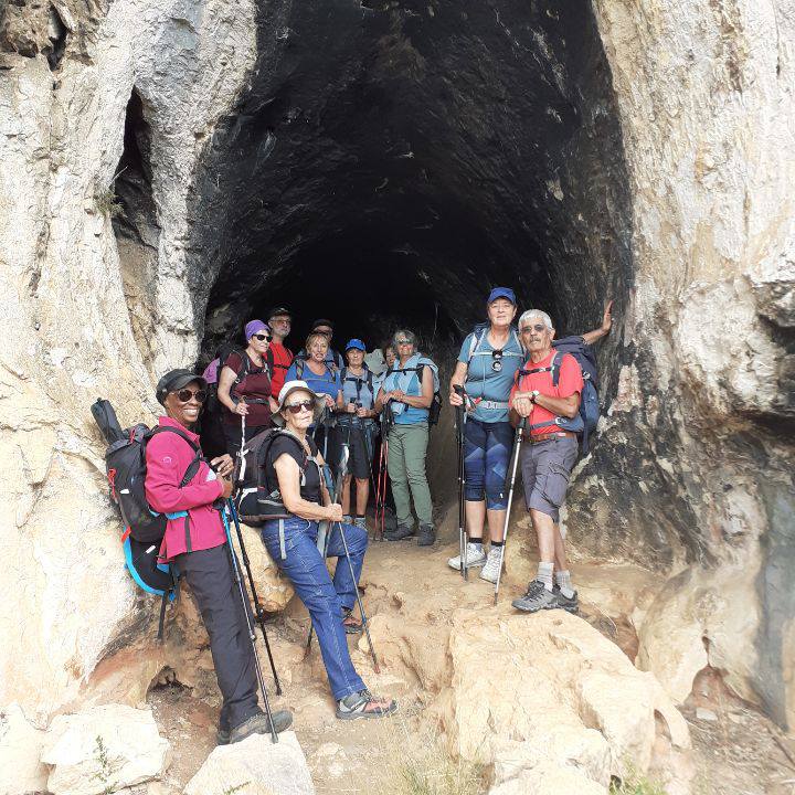 555930382 760835656771728 3185980220701040396 n