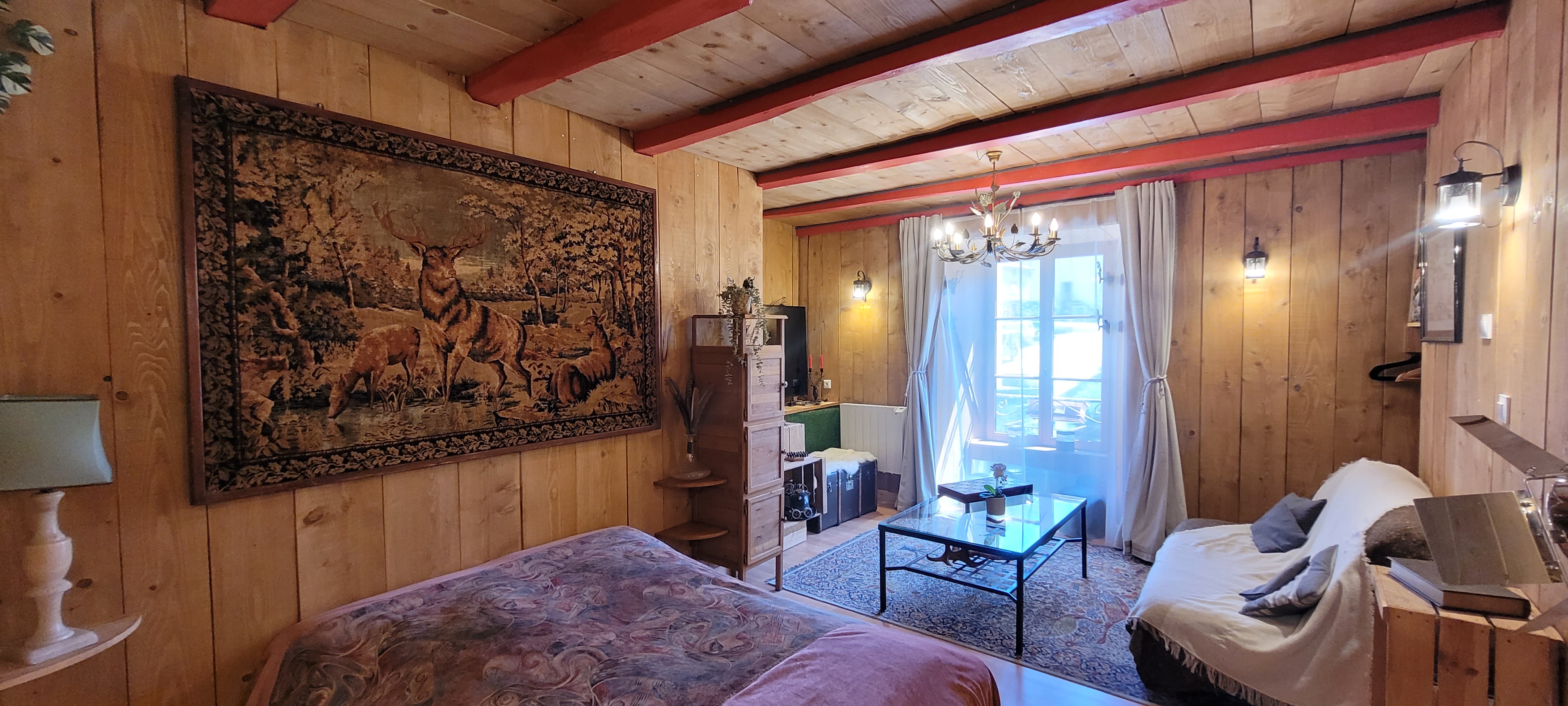 Relais-Abelan-piece-de-vie-salon-1