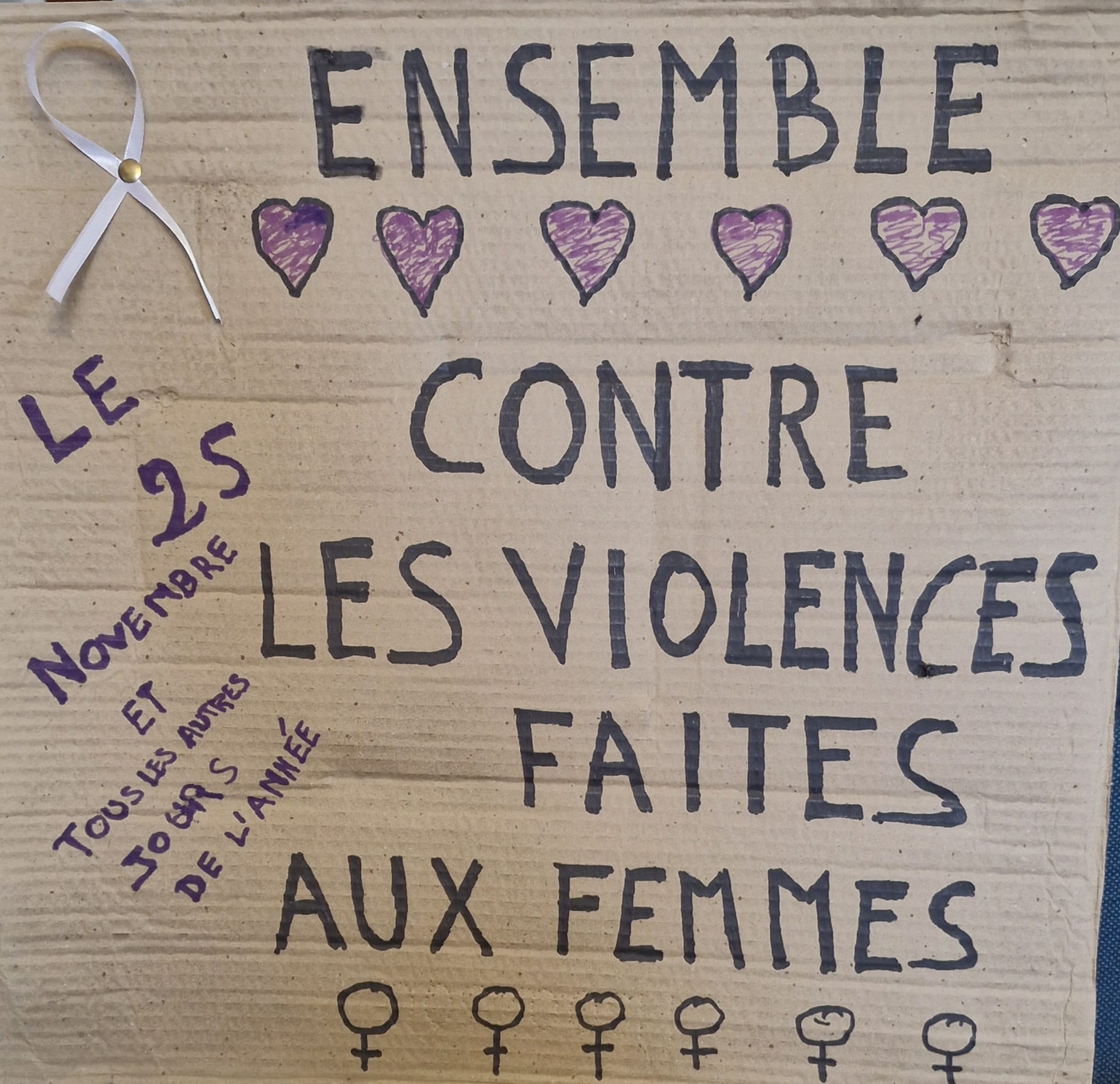Affiche-manuelle-Violences-faites-aux-femmes