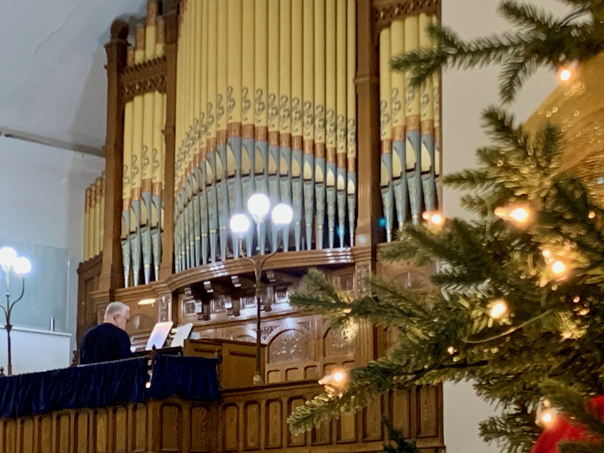 2025 11 30 advent 1 hope 5 