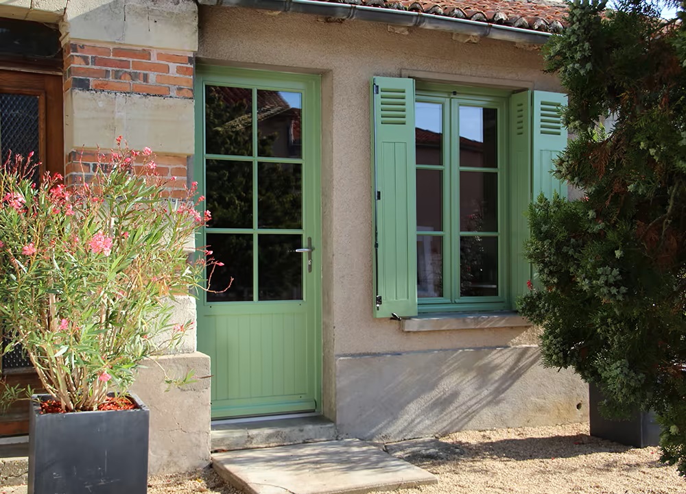 LEUL porte-d-entree-bois-modele-taize