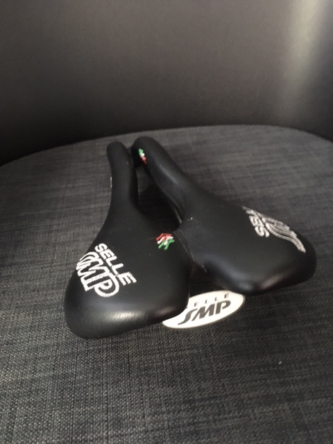 selle SMP avant noire en tres bon etat 120 euro