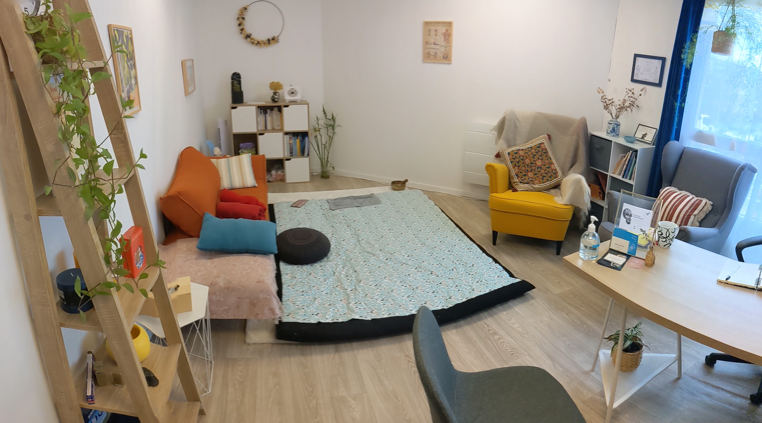 PXL 20251119 103844817-PANO