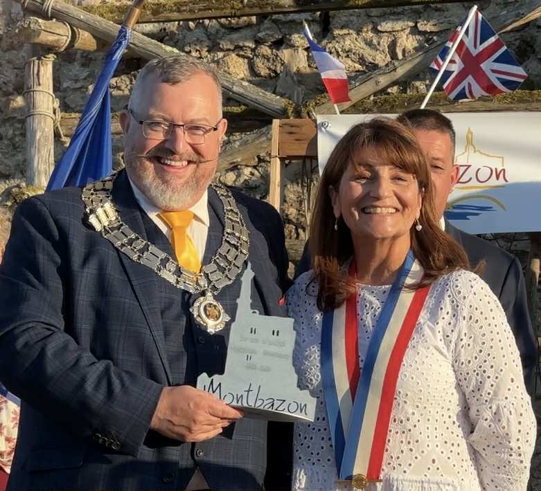 C6d2128c 3197 4112 a58b e9a0afdd00f4