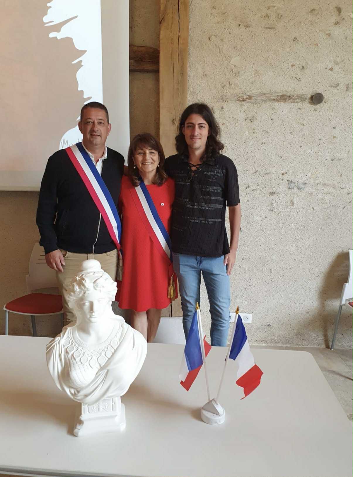 Bfe9c216 e9de 4623 b633 8b153b008ddf