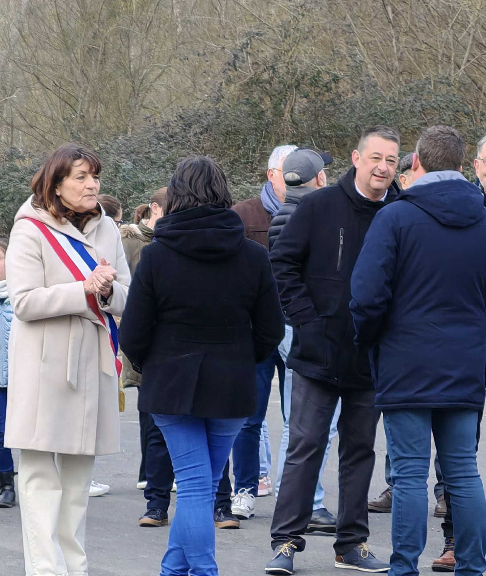 B4767480 a52c 4d46 b410 c2682e7ba43d