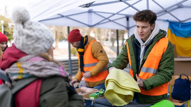 Benevolat France Terre Solidaire