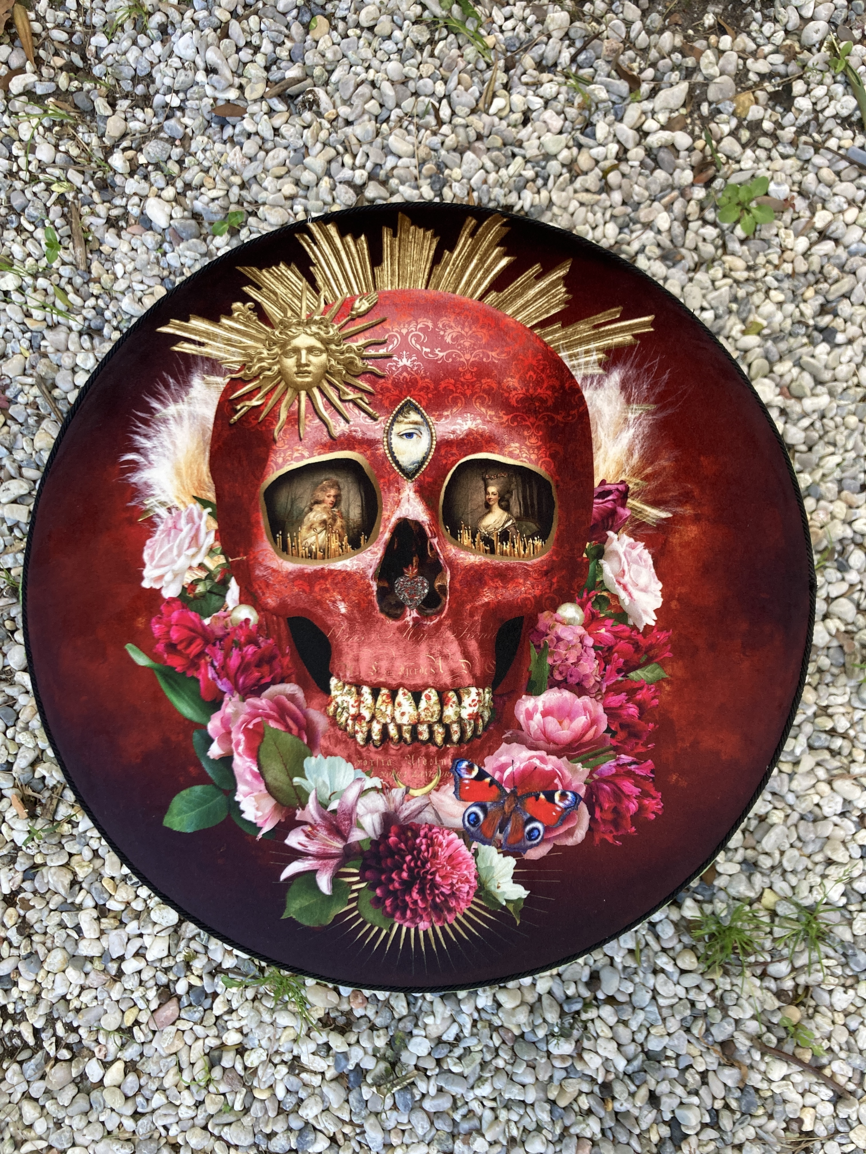 Atelier les renaissances tapissierdecorateur tapissierbordeaux tapissiermedoc tapissierlacanau relookingmeublebordeaux tapissierbordeaux stagetapisserie formationtapisseirebordeaux tapissiereysines