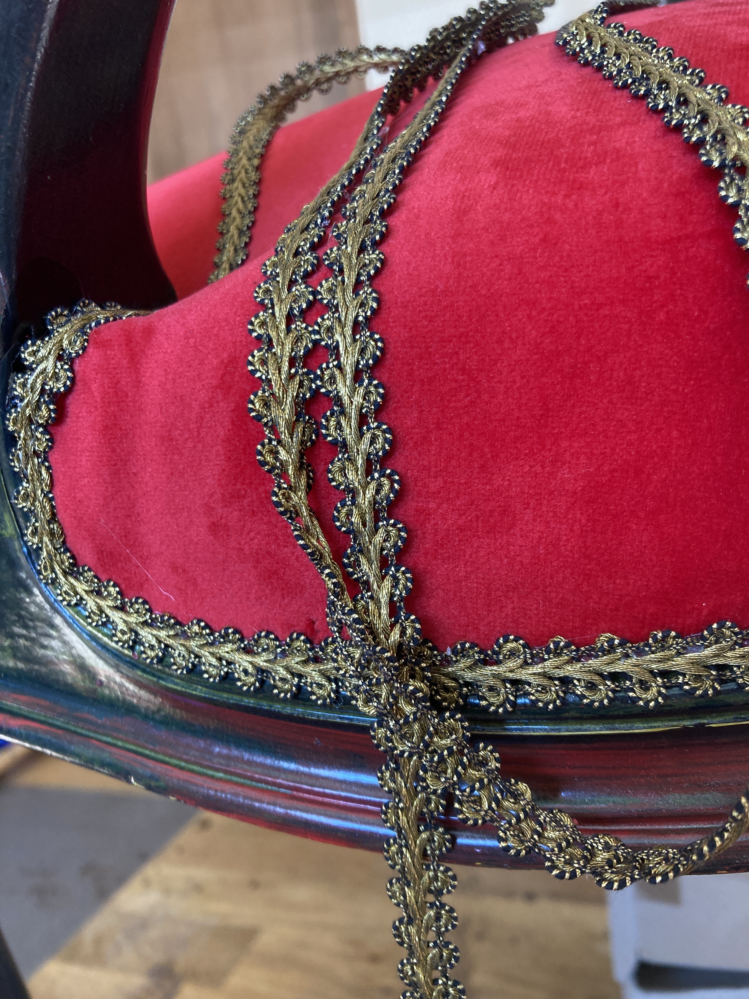 Atelierlesrenaissances tapissier decorateur relooking de meubles saint medard en jalles lacanau bordeaux gironde cauderan castelnau de medoc eysines le haillan le taillan medoc merignac